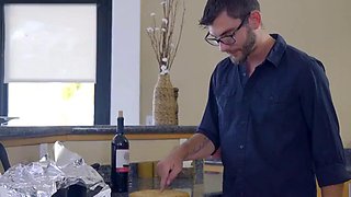 Hentai Stepmommy Creampies Sonnie in Thanksgiving Fuck and Swallows Intense Creampie Facial