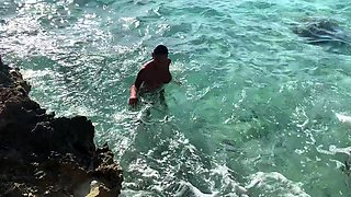 Monika Fox Stopped A Tour Bus To Swim Naked In The Caribbean