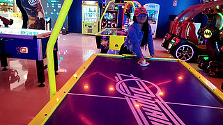 Encounter at the Mall of America (minnesota): Between Luxury, Desire, and Pleasure