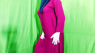 Arabian Beautiful Hijabi Muslim Girl Very Funny Video