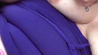 Horny Mature Lady Scarla La Faux Masturbates with Her New Vibrator