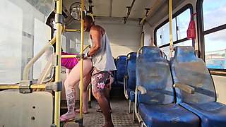DUDE GETS ON PUBLIC TRANSPORT I SCREWED UP FOR EVERYONE TO SEE AND LEFT