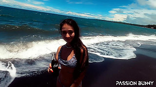 Sexy Model in Blog From Paradise Place