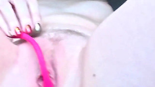 2 Horny Car Sluts Get It! Car Sex Extreme!