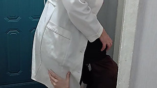 A MILF Lesbian Doctor Cums in a Patient's Mouth