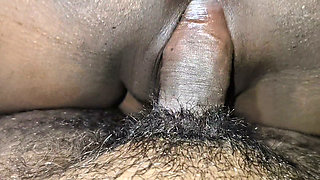 Uper bitha kar pura ghusa diya dhansu chudai