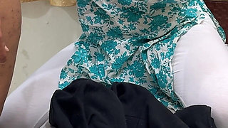 Sexy Bhabhi Devar Ne Flirting Krke Paata Liya Uske Baad Puri Raat Kiya Sex