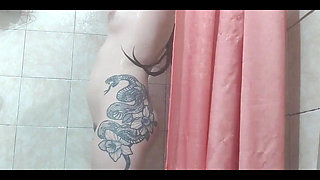 Part 2 I Continue with the Bath and This Time I Shave My Legs and Ass