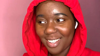 Shy Street Chick Gets Handy With Sound On