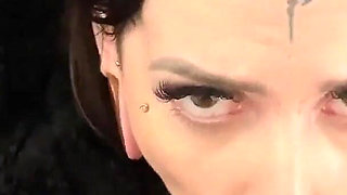 The French Goth Comes Back to Get Fucked in the Hallway of the Building!!