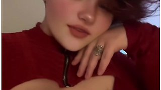 Slutty Rocker Shows Off