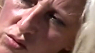 Hard Fuck for a MILF on the Bitch: Exhibitions Top Hard Sex