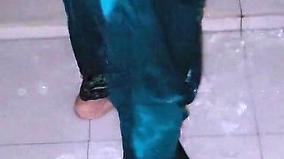 It's so Much Fun to Take a Bath Alone in the Bathroom