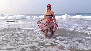 Selena701 Blonde Mature Wife Craves Lesbian Cunnilingus Post-Stroll