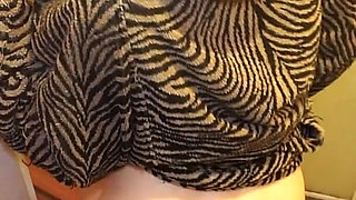 Tease on Cam in the Shower