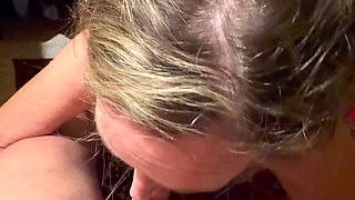 Naughty Mommy Knows How to get Daddy Hard