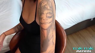 Horny Thai Girl Fucks Big Dick