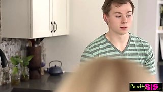 Stepbrothers Little Dicky - S19:e2