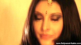 Tawaif's Forbidden Performance