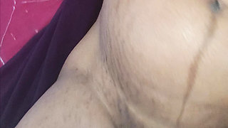 Desi bhabhi romantic xxx - Stepsister and stepbrother village dehati bhabhi hot pussy sex - young desi girl inside creampi land.