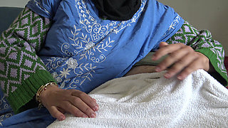 Kurdish Granny Masturbates One of Her Older Stepsons