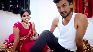 Rhea Bhabhi had sex with her friend's husband at her friend's house