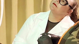 Dominatrix Mistress April - Kts Piercing
