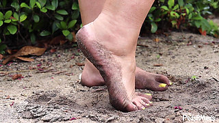 Picante Jenny Dirty Feet Tease