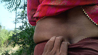 Hot cream pussy in forest side outdoor