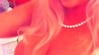 Pantyhose and Cameltoes