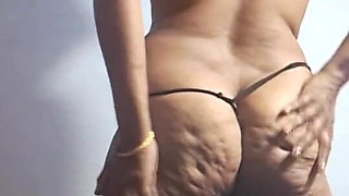 Tamil Aunty Playing Boobs and Pussy