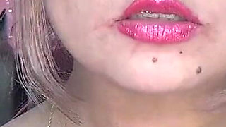 I Swallow Whole Big Pizzas