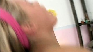 Fatty girl who loves big cocks warms up for a hardcore sex