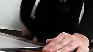 German Mature Dogging im Buero